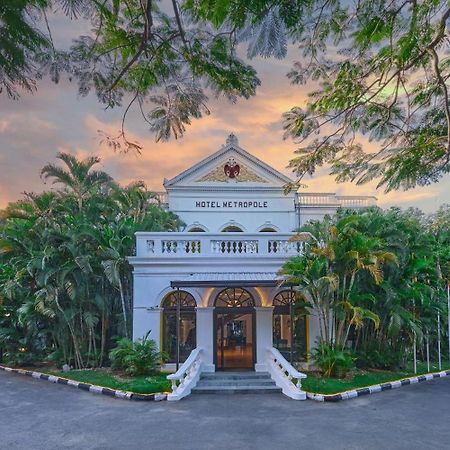 Royal Orchid Metropole Мисор Екстериор снимка