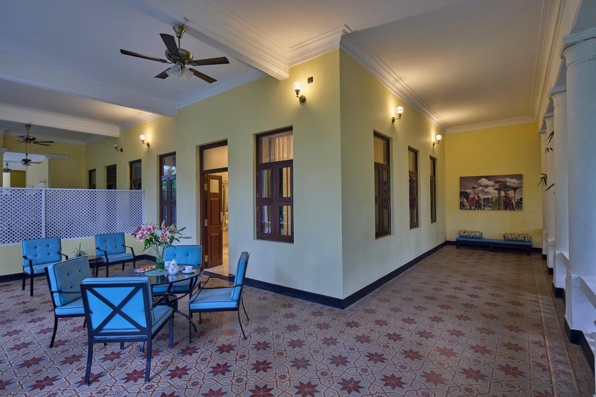 Royal Orchid Metropole Мисор Екстериор снимка