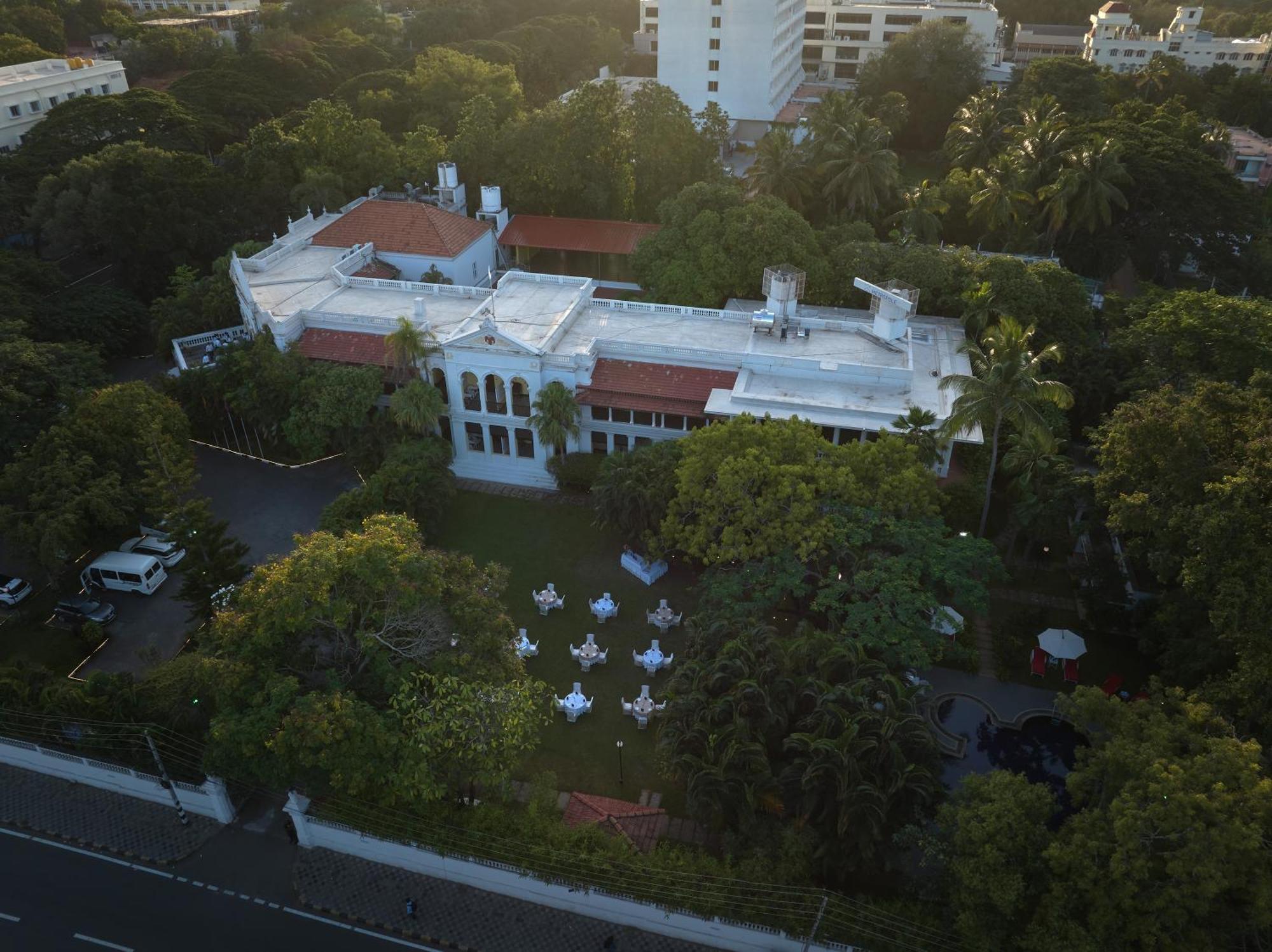 Royal Orchid Metropole Мисор Екстериор снимка