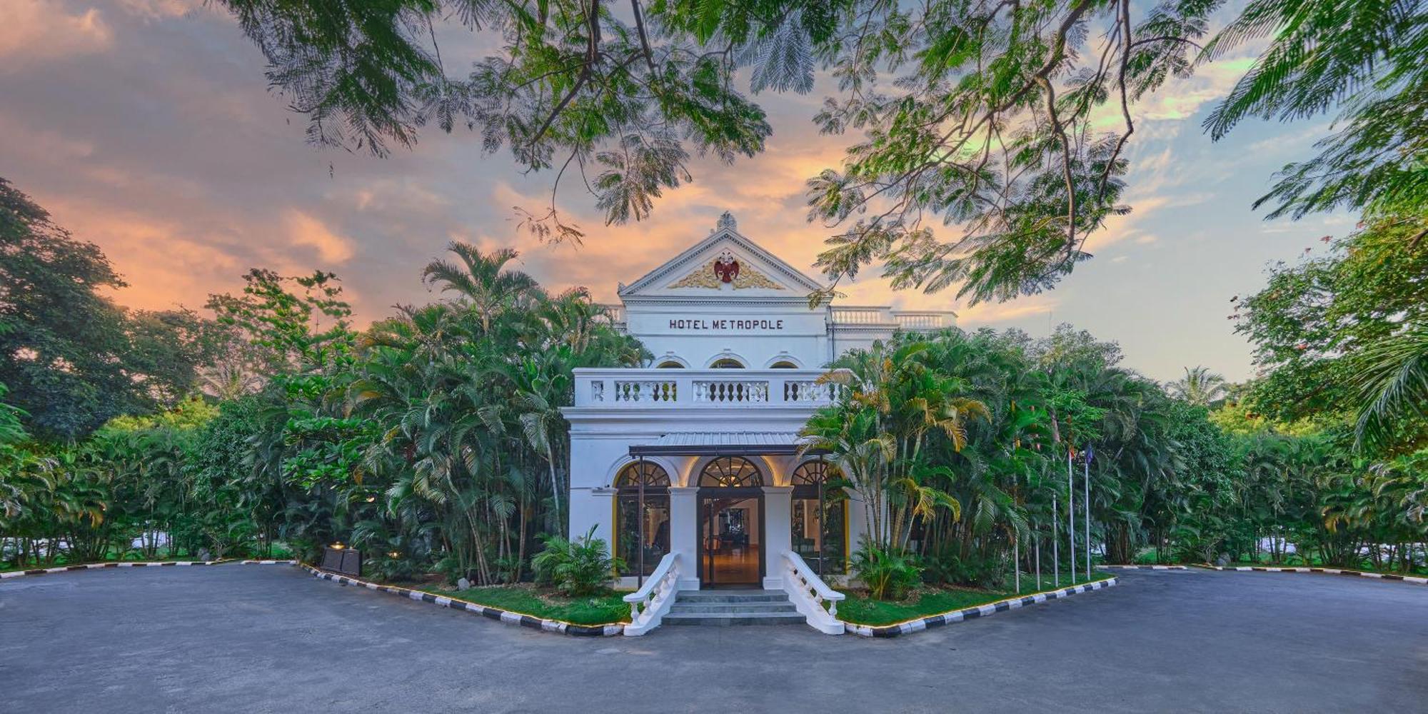 Royal Orchid Metropole Мисор Екстериор снимка